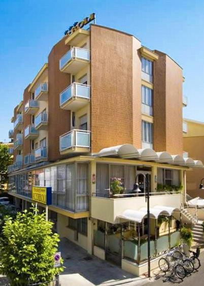 Hotel Acerboli Римини Екстериор снимка
