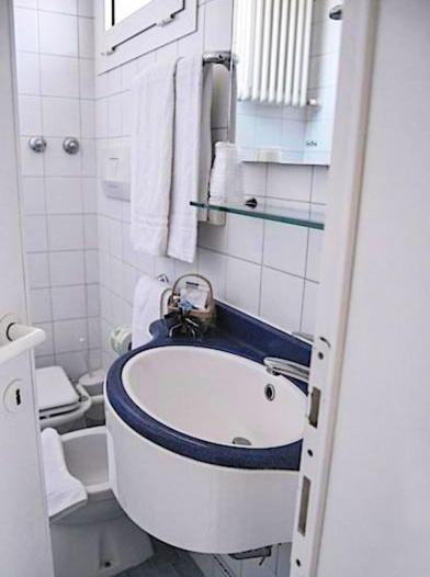 Hotel Acerboli Римини Екстериор снимка