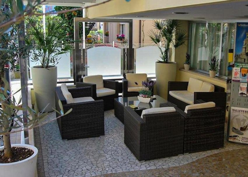Hotel Acerboli Римини Екстериор снимка