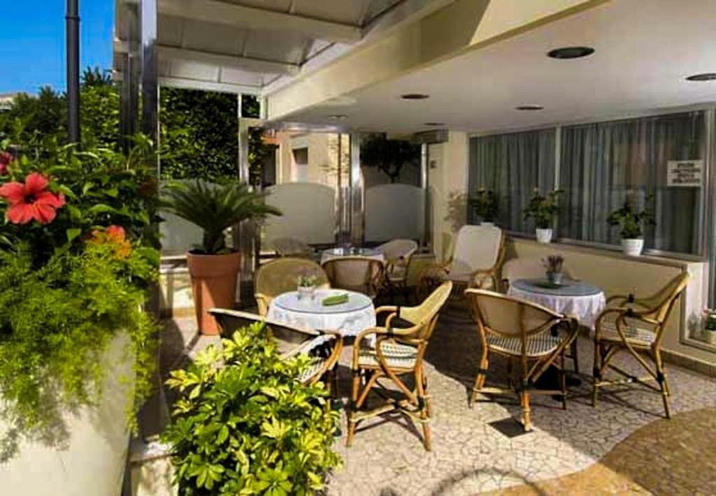 Hotel Acerboli Римини Екстериор снимка