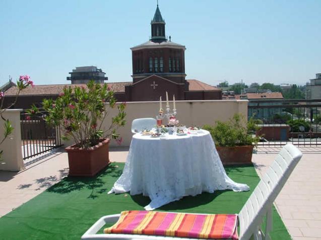Hotel Acerboli Римини Екстериор снимка