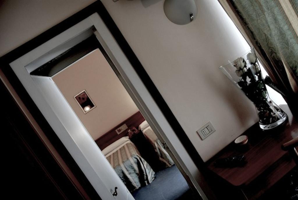 Hotel Acerboli Римини Екстериор снимка